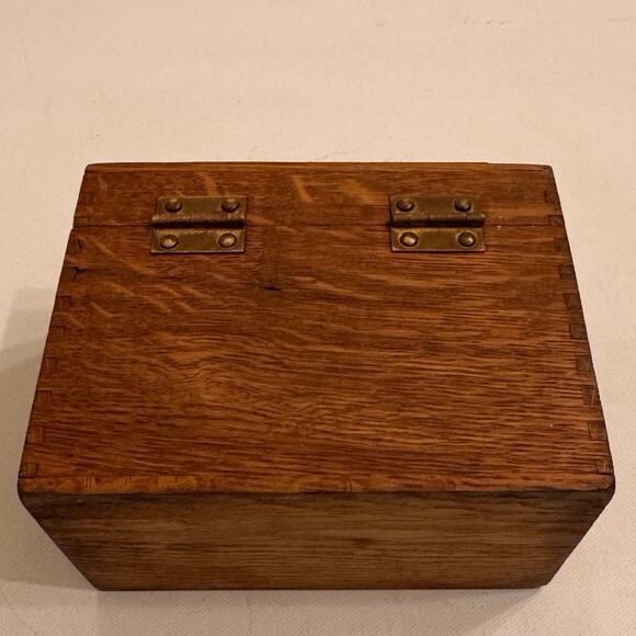 Vtg Globe-Wernicke No. 83 C Recipe Box 5.5x4x3" Wood Hinge Lid - Picture 2 of 5